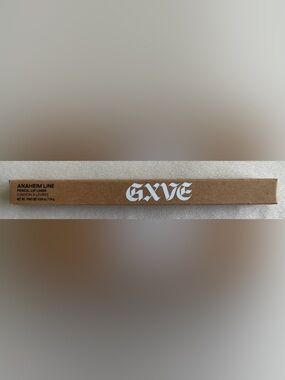 GXVE- MELLS LN Lip Liner